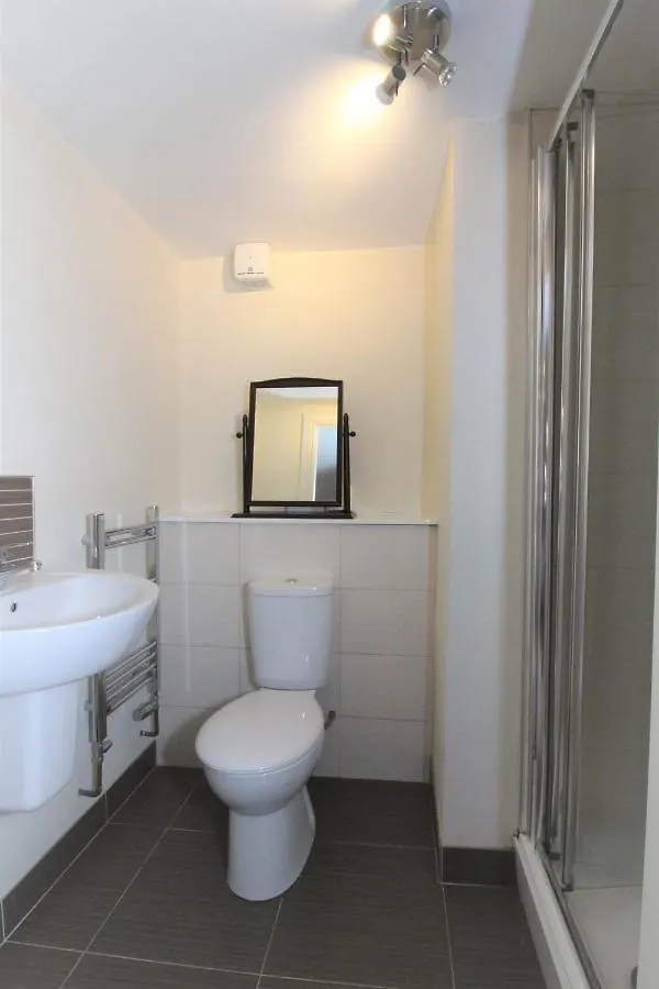 Central Modern Apartment With Free Parking And Private Garden Edinburgh 0*,  United Kingdom